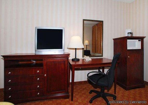 Quality Inn & Suites Miamisburg - Dayton South Δωμάτιο φωτογραφία